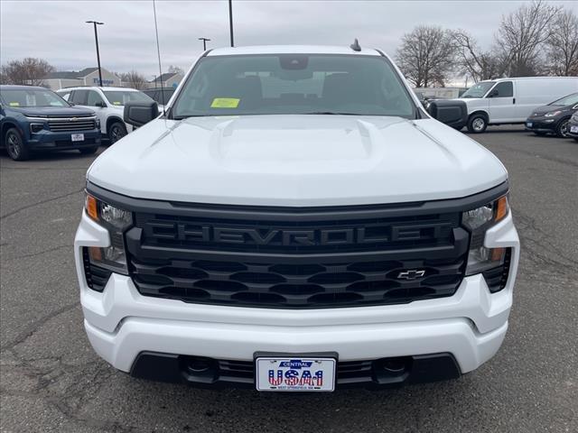 new 2024 Chevrolet Silverado 1500 car, priced at $45,589