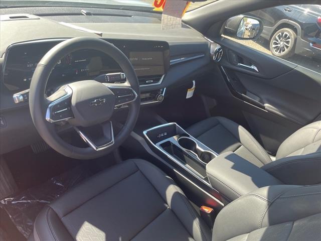 new 2025 Chevrolet Equinox car, priced at $34,124