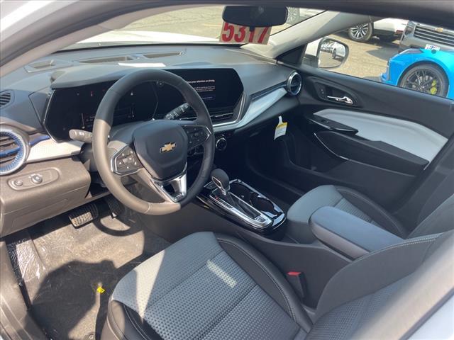 new 2025 Chevrolet Trax car, priced at $24,234