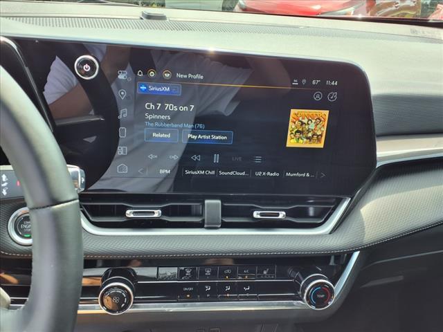 used 2025 Chevrolet Equinox car, priced at $29,995