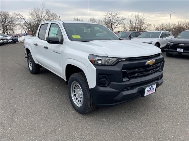 new 2025 Chevrolet Colorado car, priced at $32,134
