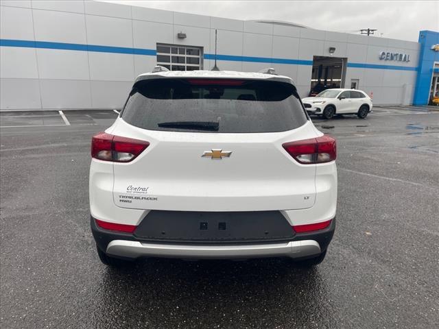 new 2026 Chevrolet TrailBlazer car, priced at $27,880