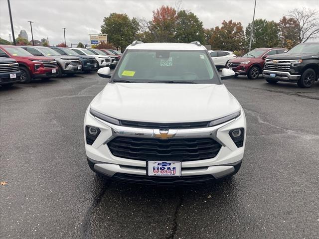 new 2026 Chevrolet TrailBlazer car, priced at $27,880