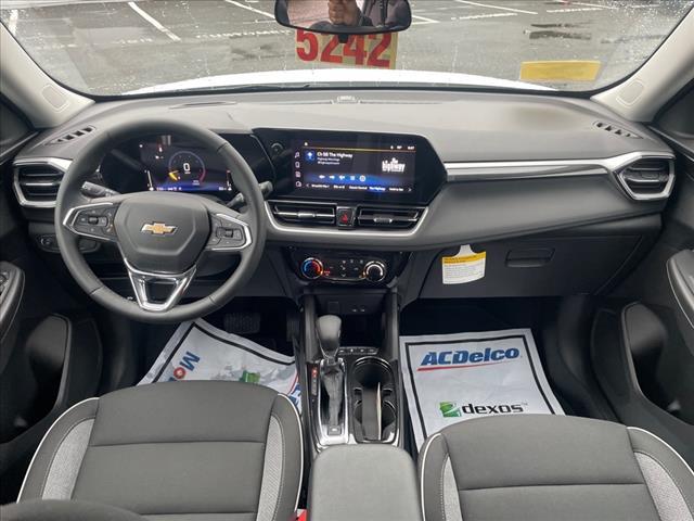 new 2026 Chevrolet TrailBlazer car, priced at $27,880