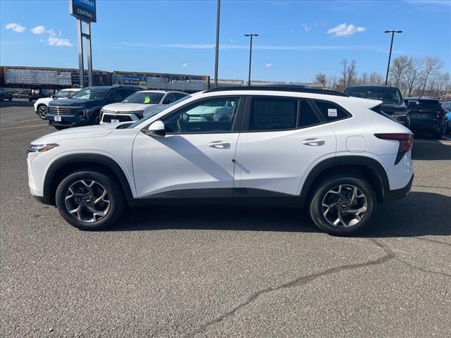 new 2025 Chevrolet Trax car, priced at $23,734