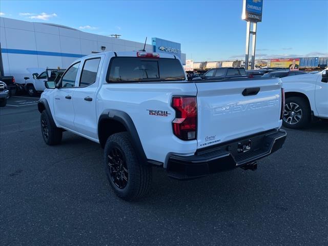 new 2024 Chevrolet Colorado car, priced at $39,385