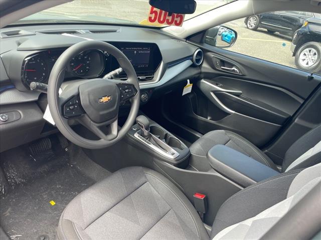 new 2025 Chevrolet Trax car, priced at $20,666