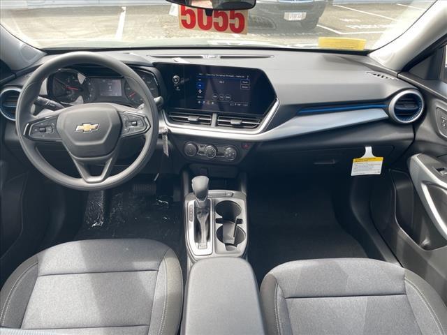 new 2025 Chevrolet Trax car, priced at $20,666