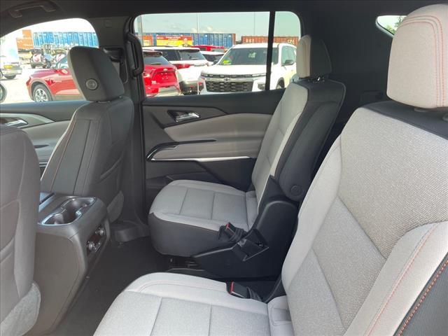 new 2025 Chevrolet Traverse car, priced at $42,060