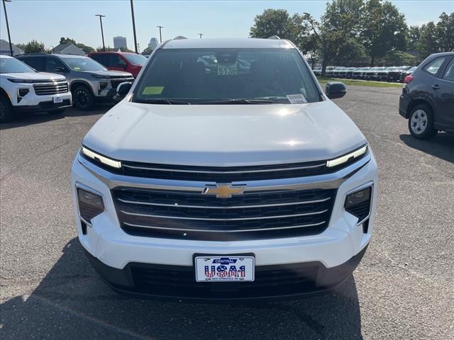 new 2025 Chevrolet Traverse car, priced at $42,060