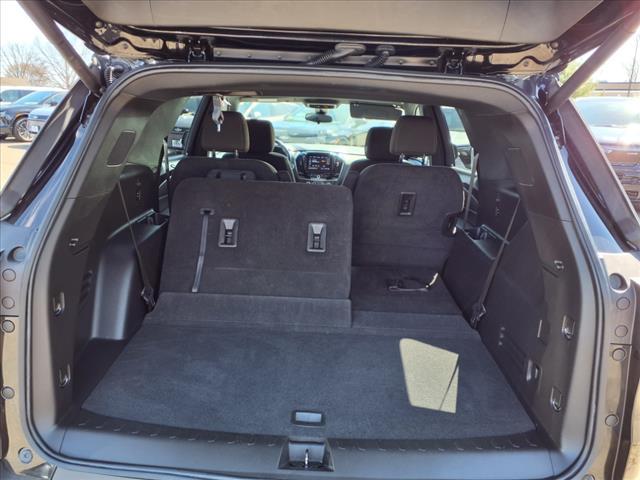 used 2022 Chevrolet Traverse car, priced at $33,995