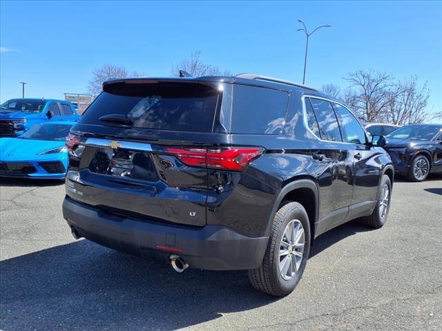used 2022 Chevrolet Traverse car, priced at $33,995