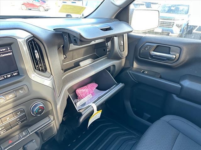 new 2025 Chevrolet Silverado 1500 car, priced at $38,554