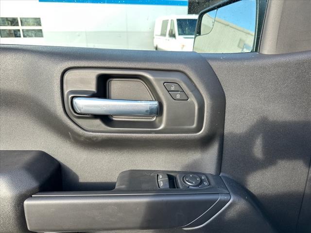 new 2025 Chevrolet Silverado 1500 car, priced at $38,554
