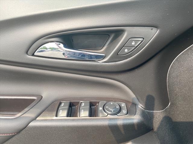 used 2022 Chevrolet Equinox car, priced at $25,495