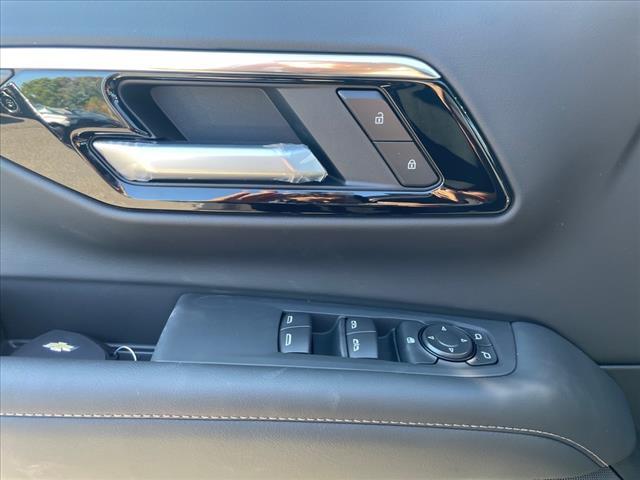 new 2026 Chevrolet Suburban car, priced at $68,595