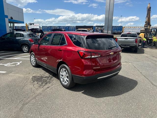 new 2024 Chevrolet Equinox car, priced at $29,835