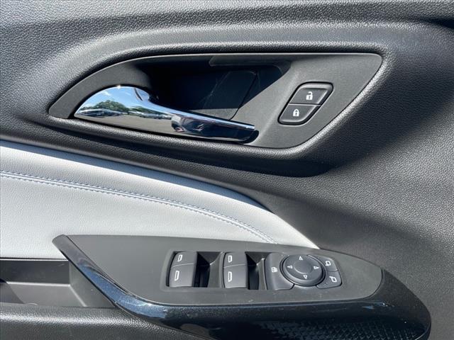new 2025 Chevrolet Trax car, priced at $22,595