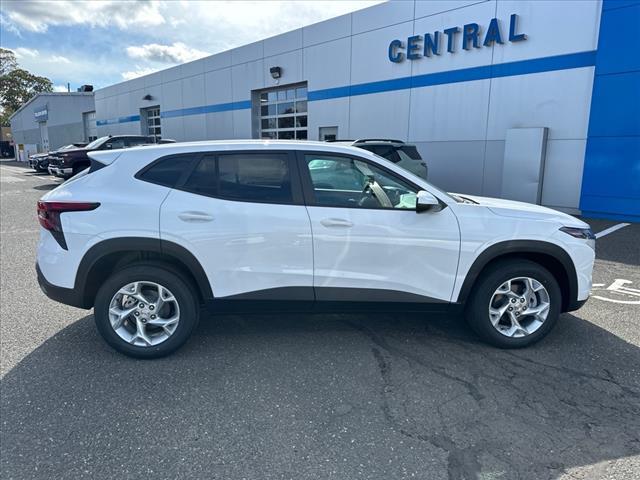 used 2025 Chevrolet Trax car, priced at $21,995