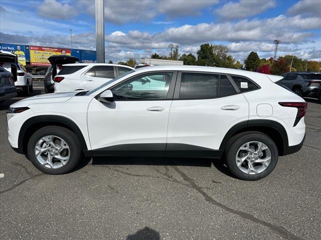 used 2025 Chevrolet Trax car, priced at $21,995