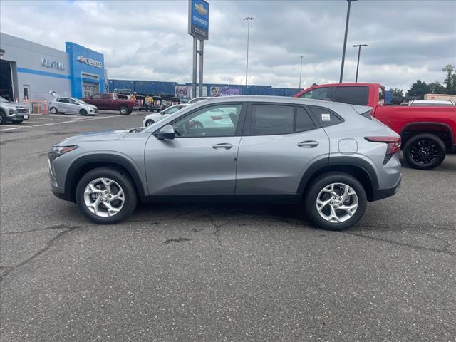 new 2025 Chevrolet Trax car, priced at $21,785