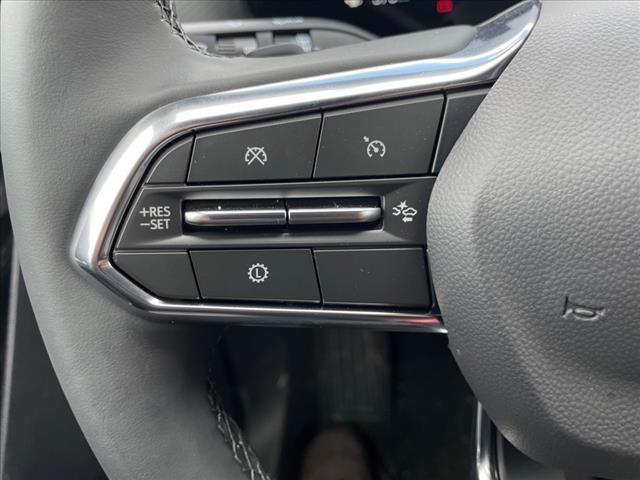 new 2025 Chevrolet Equinox car, priced at $32,639