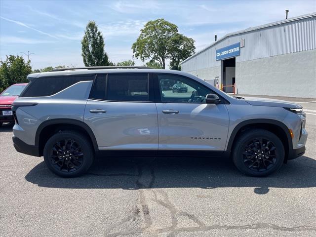 new 2025 Chevrolet Traverse car, priced at $41,980