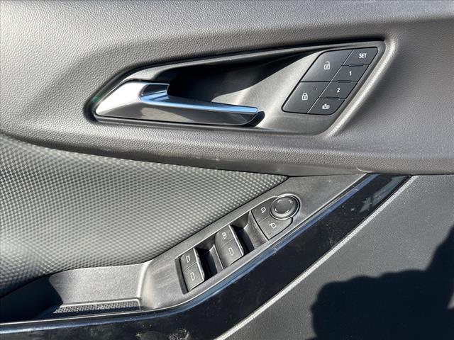 new 2025 Chevrolet Equinox car, priced at $35,294