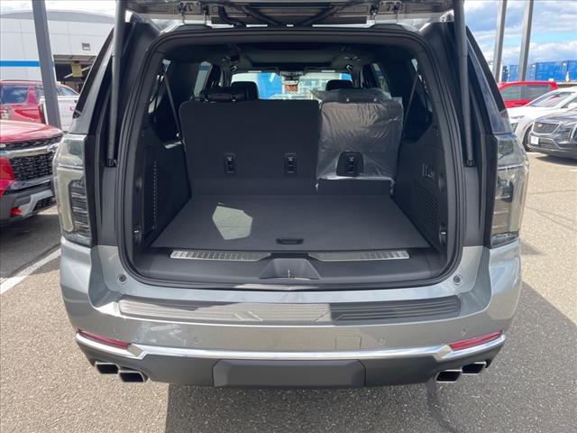 new 2025 Chevrolet Suburban car, priced at $89,929