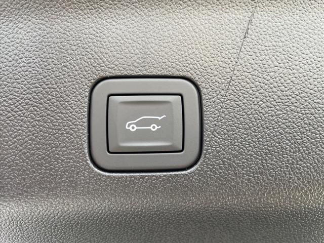 new 2025 Chevrolet Suburban car, priced at $89,929