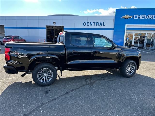 new 2024 Chevrolet Colorado car, priced at $39,975