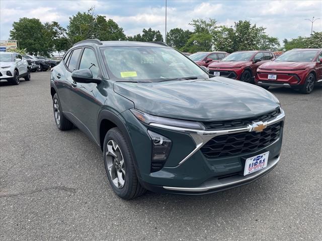 new 2025 Chevrolet Trax car, priced at $23,190
