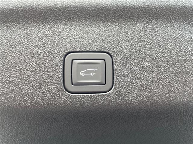 new 2025 Chevrolet Suburban car, priced at $87,910