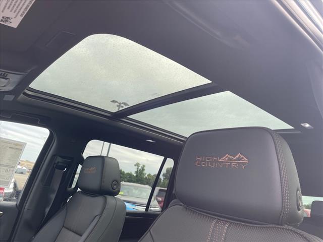 new 2025 Chevrolet Suburban car, priced at $87,910