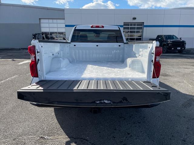 new 2025 Chevrolet Silverado 1500 car, priced at $33,404