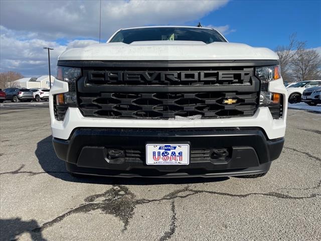 new 2025 Chevrolet Silverado 1500 car, priced at $33,404