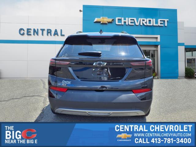 used 2022 Chevrolet Bolt EUV car, priced at $16,995
