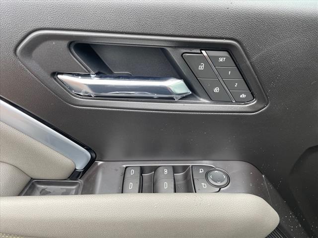 new 2025 Chevrolet Colorado car, priced at $50,069