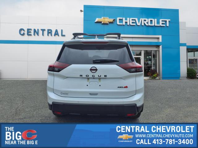 used 2025 Nissan Rogue car, priced at $33,495
