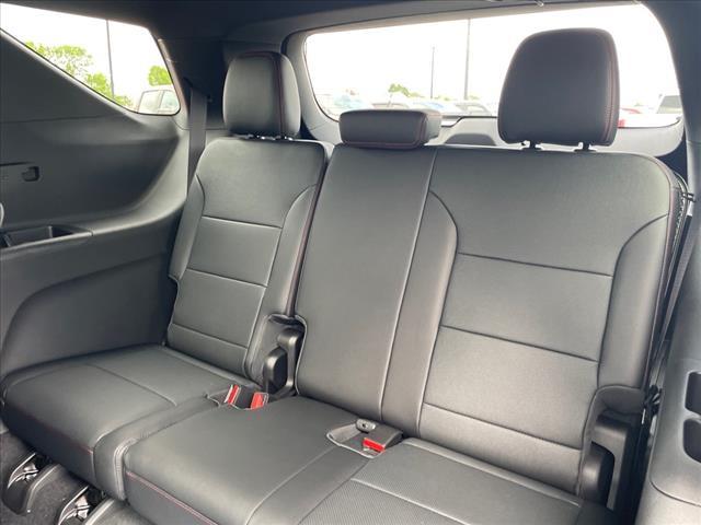 new 2025 Chevrolet Traverse car, priced at $49,570
