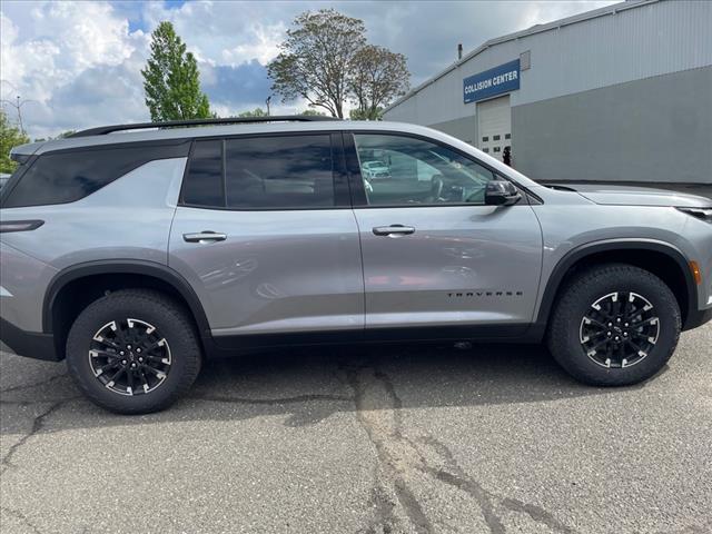 new 2025 Chevrolet Traverse car, priced at $49,570