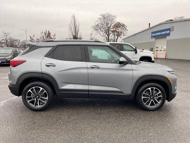 new 2025 Chevrolet TrailBlazer car, priced at $24,095