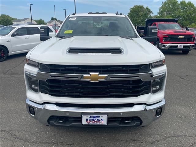 new 2025 Chevrolet Silverado 2500 car, priced at $58,550