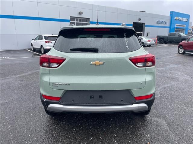 new 2026 Chevrolet TrailBlazer car, priced at $27,374