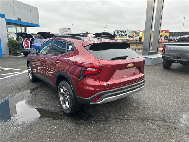 new 2025 Chevrolet Trax car, priced at $22,984