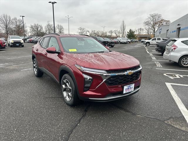 new 2025 Chevrolet Trax car, priced at $22,984