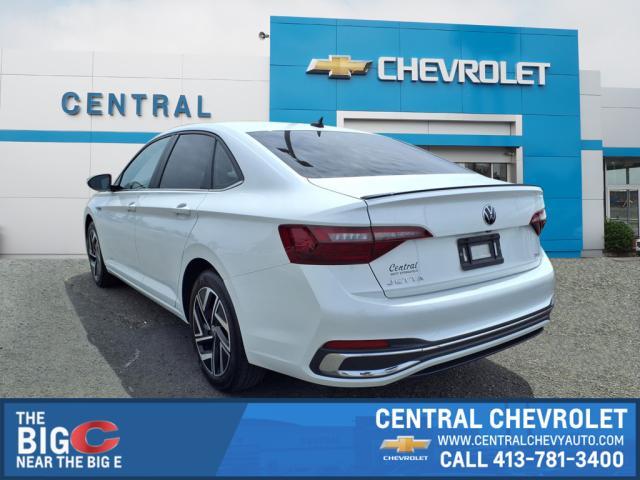 used 2023 Volkswagen Jetta car, priced at $21,995