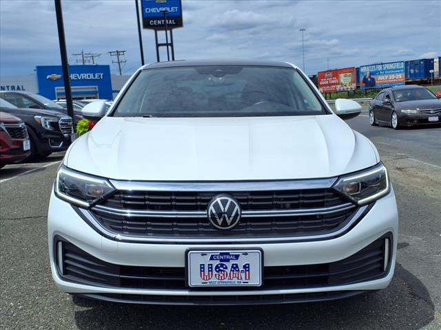used 2023 Volkswagen Jetta car, priced at $21,995