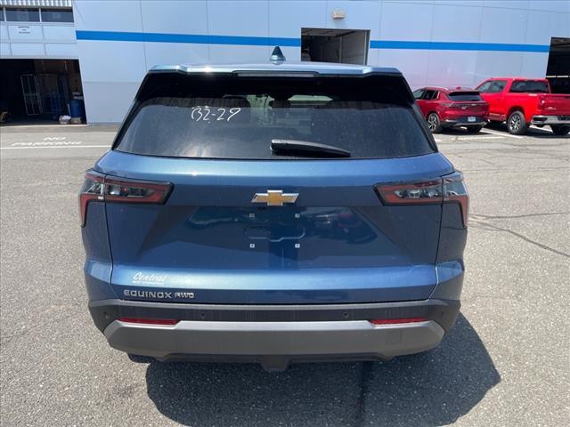new 2026 Chevrolet Equinox car, priced at $30,495