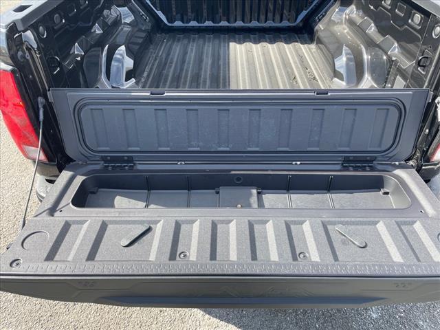 new 2025 Chevrolet Colorado car, priced at $32,134